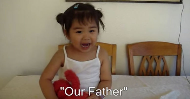 2-Year-Old Begs Mom To Film Her Reciting The Lord’s Prayer, Everyone Needs To Watch This - picture 2