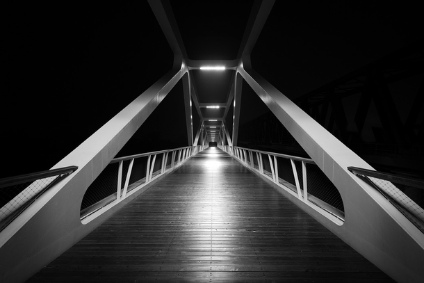 20 Beautiful Black And White Photography Images - picture 13