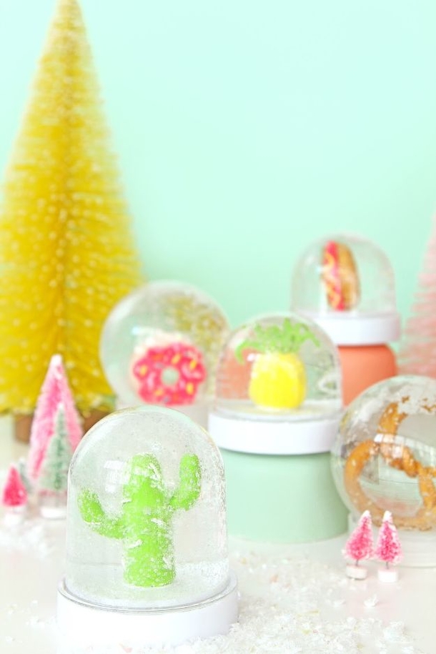 20 Creative DIY Snow Globes You Have To Try This Winter - picture 6