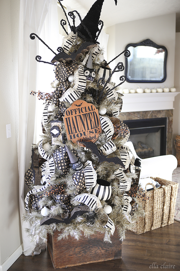 20 Decorated Halloween Trees - picture 18