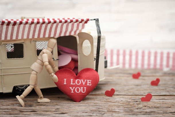 20 Images That Express Emotions Of Love - picture 14