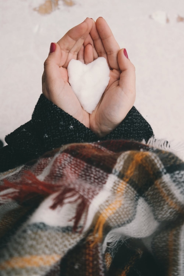 20 Images That Express Emotions Of Love - picture 4