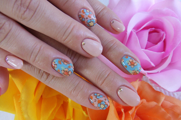 20 Pretty Nail Designs / Styles For Spring - picture 5