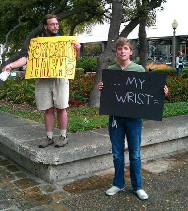 23 Protest Signs That Definitely Got Our Attention - picture 12