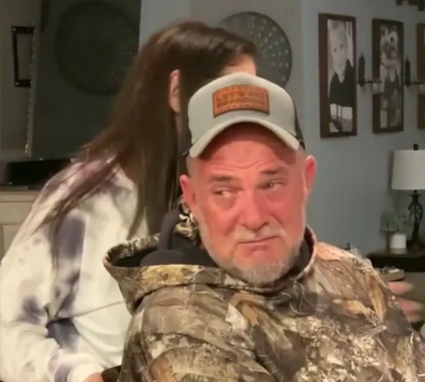 26 years after they stopped this step father from adopting his 3 step kids, they bring him a letter - picture 4
