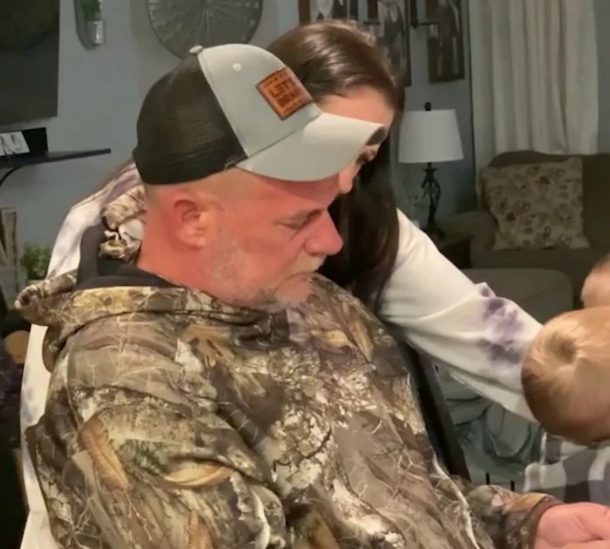 26 years after they stopped this step father from adopting his 3 step kids, they bring him a letter - picture 7