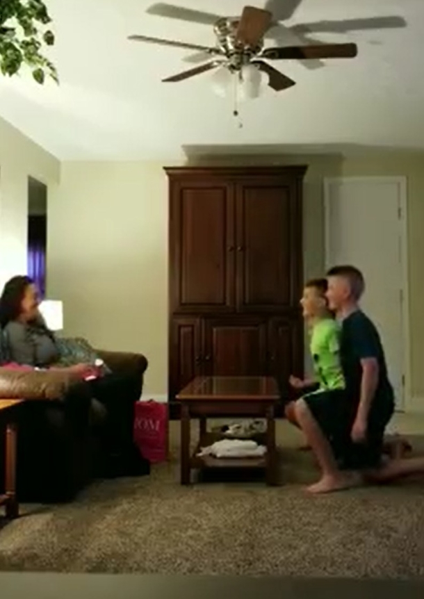 3 Boys Tell Father’s Girlfriend To Open Gift — Then They Fall To Their Knees. - picture 3