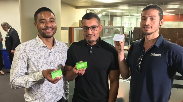 3 Heroes hop onto train tracks to save blind man – ‘It was the right thing to do’ - picture 4