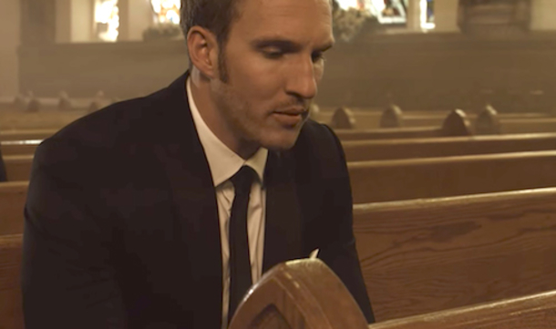 3 Men Walk In An Empty Church, Cover Beatles Classic That Sending Chills Down Everyone's Spine - picture 3
