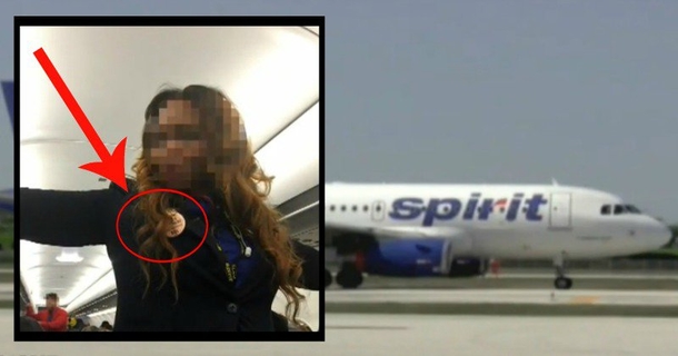 3 Words Gets Man Kicked Off Plane After He Saw Flight Attendant’s Rude Pin - picture 2