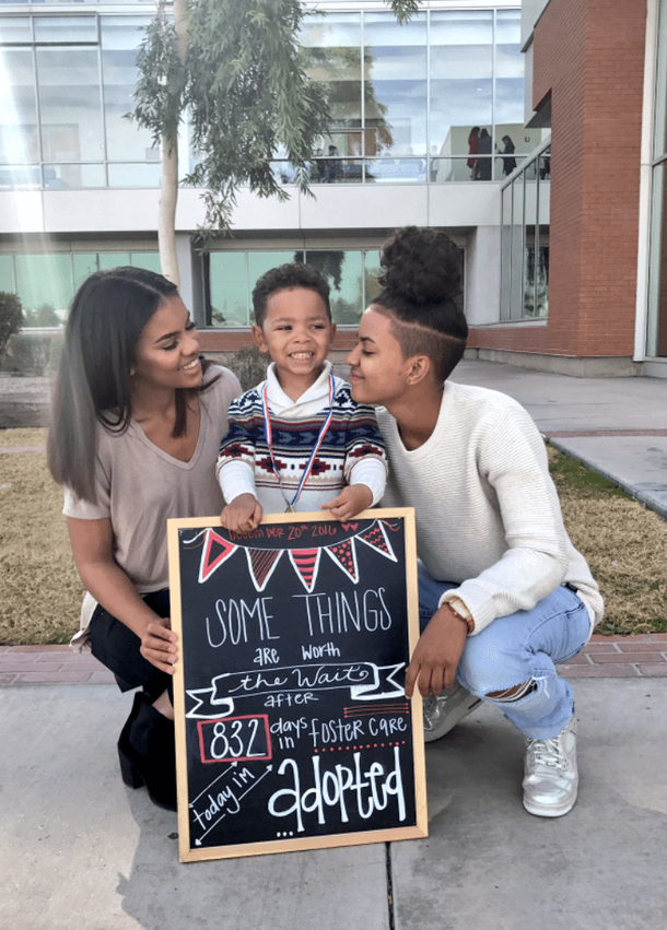 3-year-old boy has the cutest reaction to being adopted after 2 years in foster care - picture 3