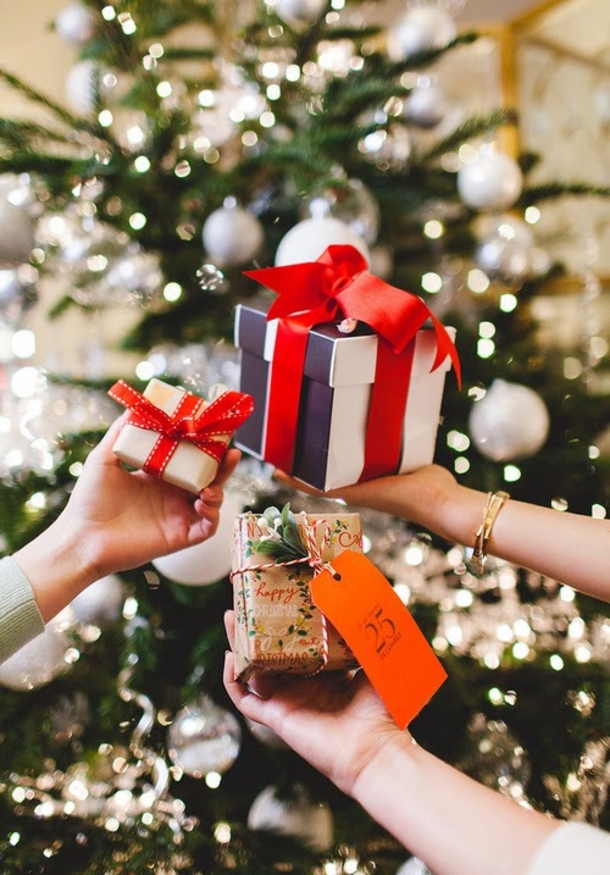 30+ Festive Pictures For Christmas