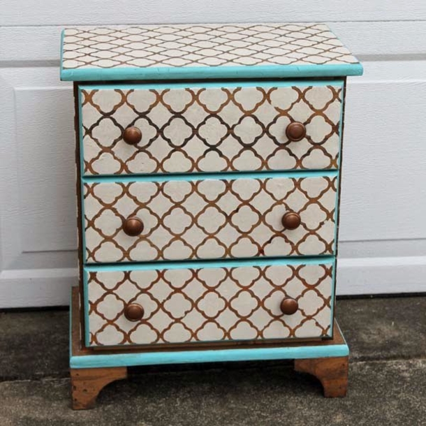 10 DIY Bedroom Nightstand Projects