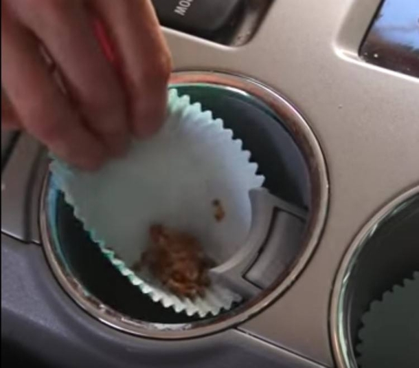4 Nifty Tricks To Keep Your Car Neat and Tidy (Video) - picture 3