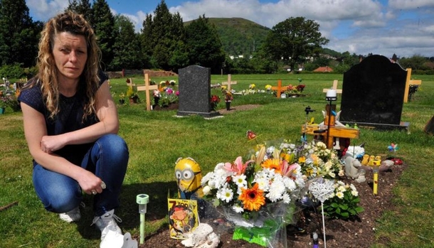 4-Year-Old's Headstone Removed Because A Single Person Complained (Photos) - picture 6