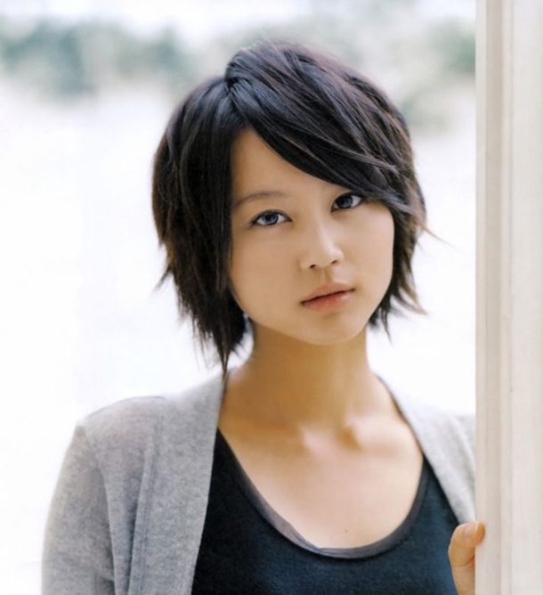 40 Cool & Amazing Hairstyles For Girls - picture 14