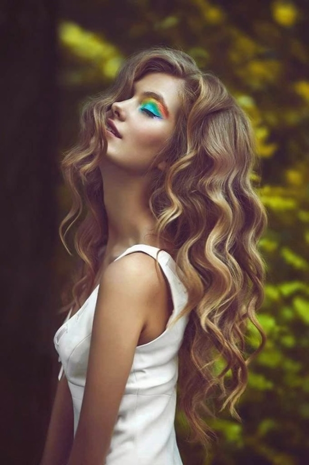 40 Cool & Amazing Hairstyles For Girls - picture 16