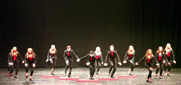 5 Men Step On Stage For A Dance Off. Seconds Later, Guy In The Middle Spins Around And WOWs The Crowd - picture 2