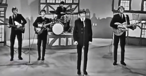 50 Years Ago, This Song Became the Fastest-Selling in History, and We Still Remember Every Word - picture 2