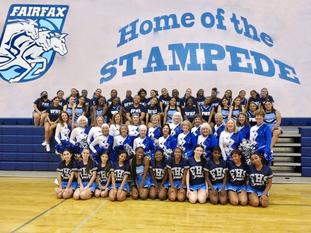 55+ Women's Cheer Squad Aims to Inspire Before They Expire, According to 81-Year-Old Member - picture 5