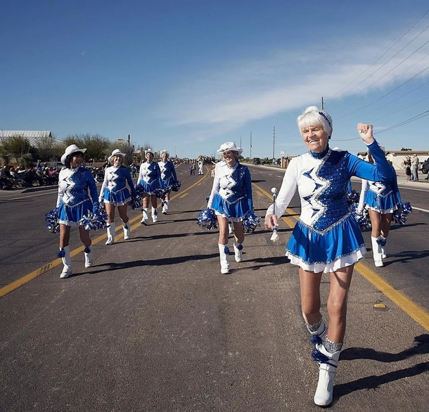 55+ Women's Cheer Squad Aims to Inspire Before They Expire, According to 81-Year-Old Member - picture 7
