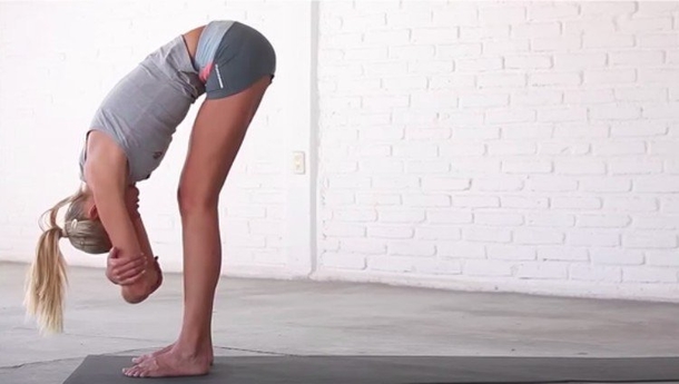 7 Easy & Simple Tricks To Relieve Back Pain That Will Have You Sleeping Like A Newborn Baby - picture 4