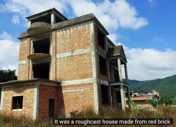 7 girlfriends purchase a mansion so they can retire and live together - picture 5
