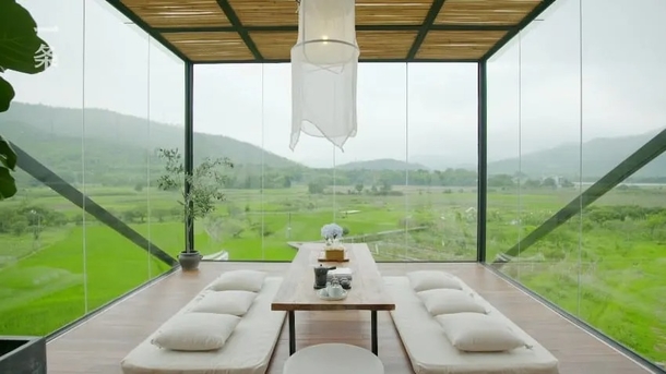 7 girlfriends purchase a mansion so they can retire and live together - picture 7