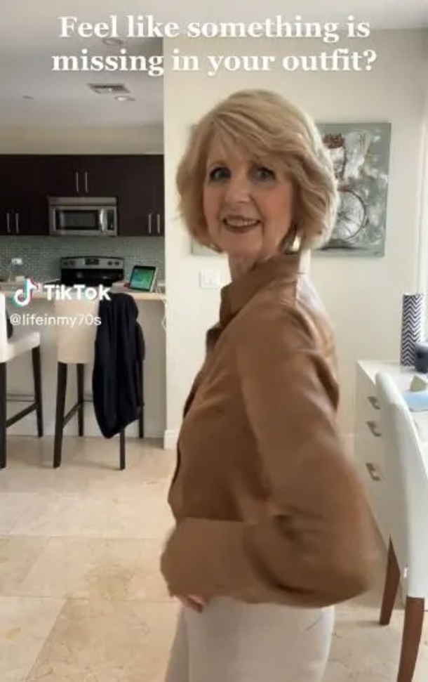 76-Year-Old Fashion Blogger Defies Stereotypes and Gains Popularity on Social Media - picture 8
