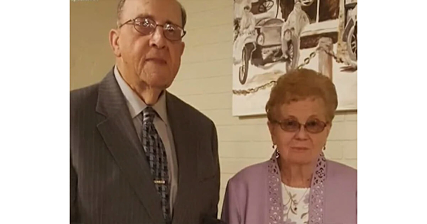 80-year-old woman celebrates her 60th marriage anniversary by fitting into her original wedding dress - picture 4