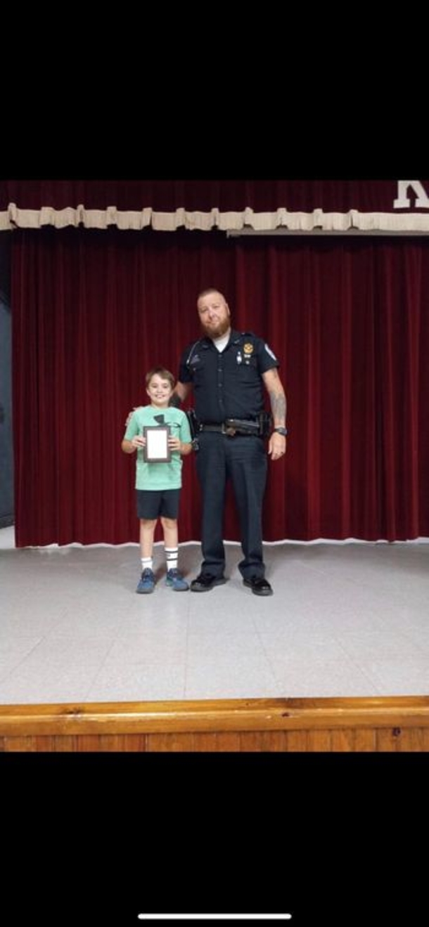 A 10-year-old boy saved his mother mom from certain death after she fell into a seizure in family pool - picture 3