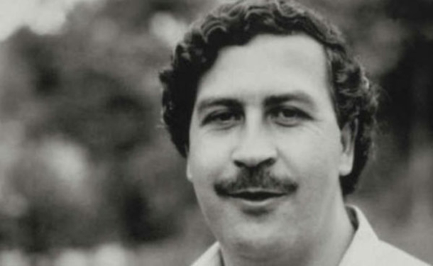 A Columbian Farmer Finds Drug Money Worth $600,000,000 Buried By Pablo Escobar - picture 3