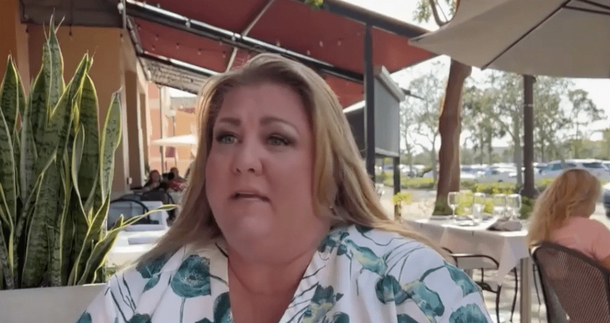A couple makes waitress cry after giving generous $1,000 tip, just in time for holidays - picture 2