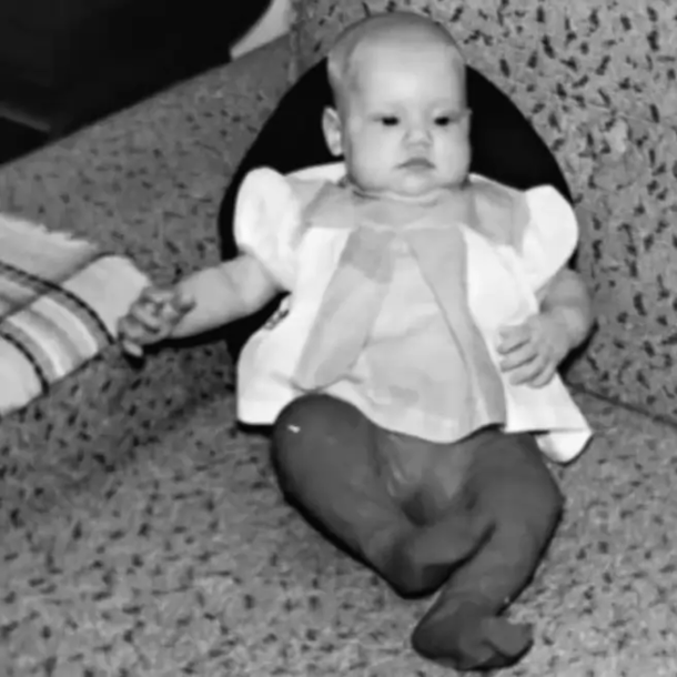 A Couple reunites and find the daughter they were forced to give up for adoption 50 years ago - picture 4