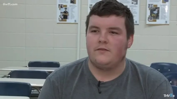 A High Schooler's Two-Year Savings Pays Off: Buys Friend a New Electric Wheelchair - picture 2