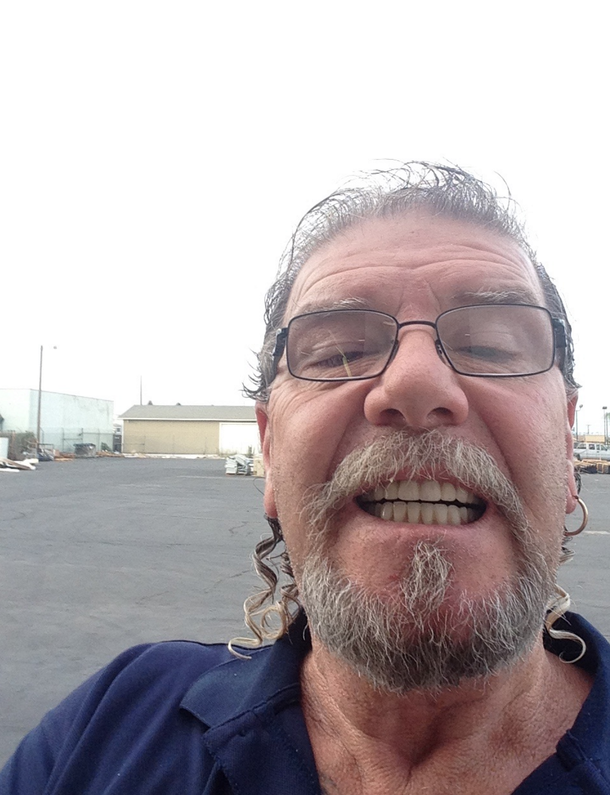 A Man Discovers $500 At An ATM. What He Does Next? WOW! How Unexpected! - picture 3