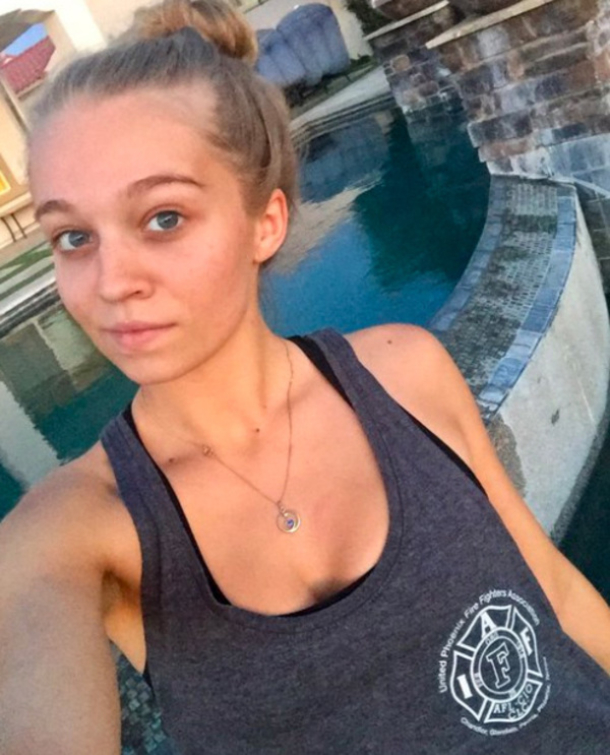 A man grabbed her butt – now the photo of her brilliant revenge is going viral on the internet - picture 2