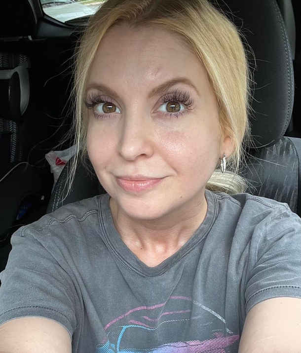 A Missing Mother was found dead inside car at Mall after guard smells “foul odor” - picture 2