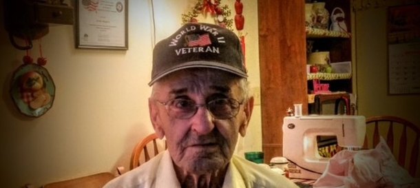 A World War II Veteran's Unexpected Encounter At Store Quickly Goes Viral - picture 2