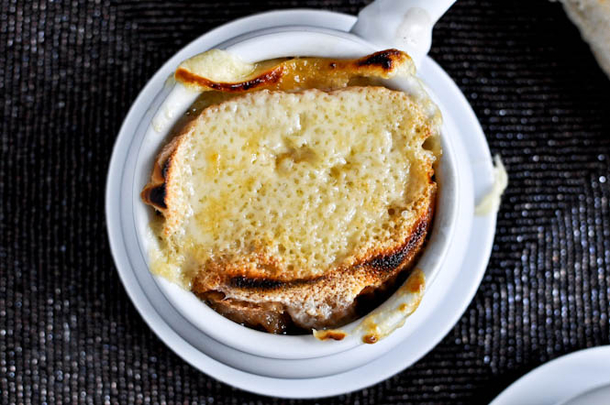 Add Onions And Butter In A Slow Cooker, Few Ingredients Later And You Have A Delicious Delight - picture 4
