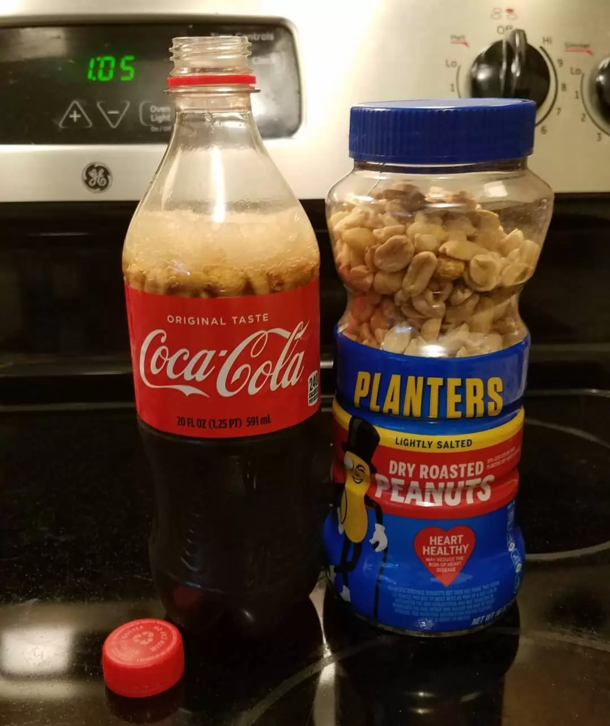 Adding peanuts to Coca-cola has apparently become the hottest new Southern food sensation - picture 7