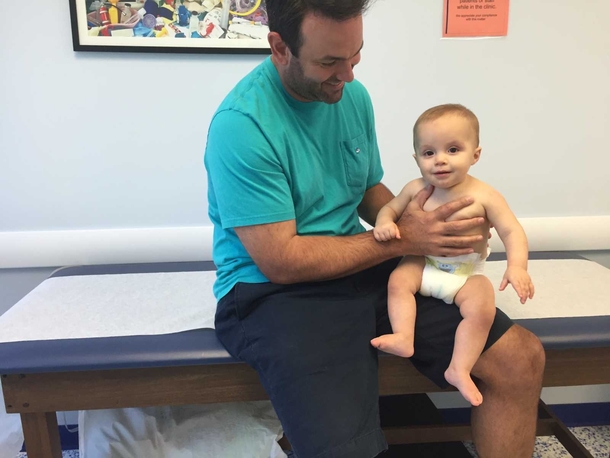 Adorable Baby Came Into This World Addicted To Meth, However His Foster Parents Vowed To Never Leave His Side - picture 2
