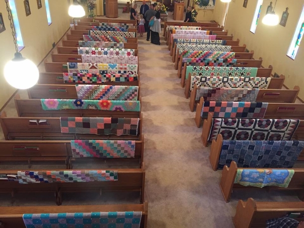 After her Grandma dies at 89, funeral guests cover church with her quilts, secret shocks grieving family - picture 3