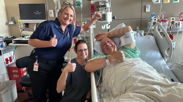 After Man Survives A Heart Attack In The Middle Of Nowhere, This Man Decides To Give Back - picture 4