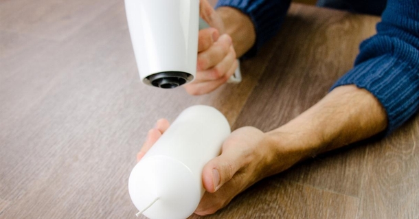 Aim Your Hairdryer At A Candle And In Minute You’ll Have The Perfect Christmas Present. Fantastic! - picture 2