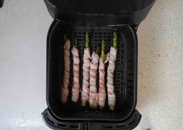Air Fryer Bacon-Wrapped Asparagus Recipe You Need to Try NOW! Shockingly Delicious and Easy! - picture 3