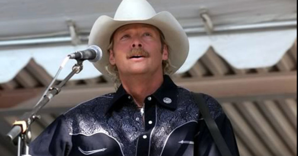 Alan Jackson’s Daughter Finally Opens Up About Closely Guarded Secrets Regarding Her Dad - picture 2