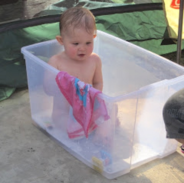 Amazing Storage Bin Makeovers For Any Home And Garden - picture 9