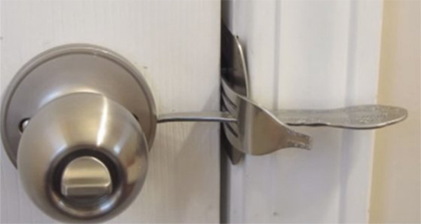 An Ordinary Dinner Fork Could Protect You While You’re At Home Or Traveling - picture 2