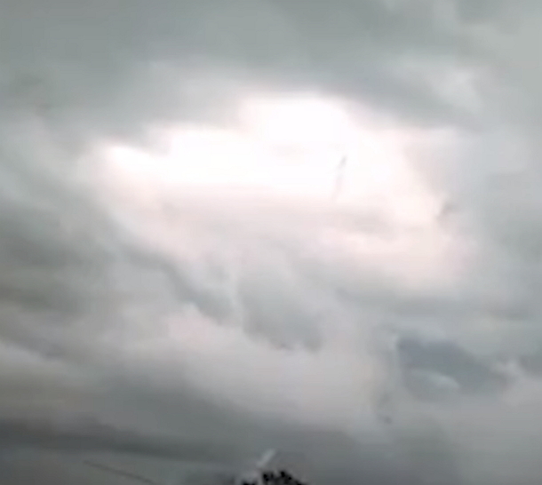 Apparently, This Video Of Clouds Is Evidence That God Watches Over Us - picture 5